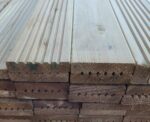 4.8m Smooth + Groove Deck Board 32x125mm